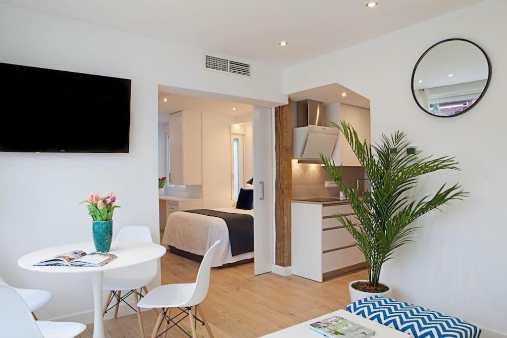 Luminoso Apartamento Con Terraza En Sol Madri Exterior foto